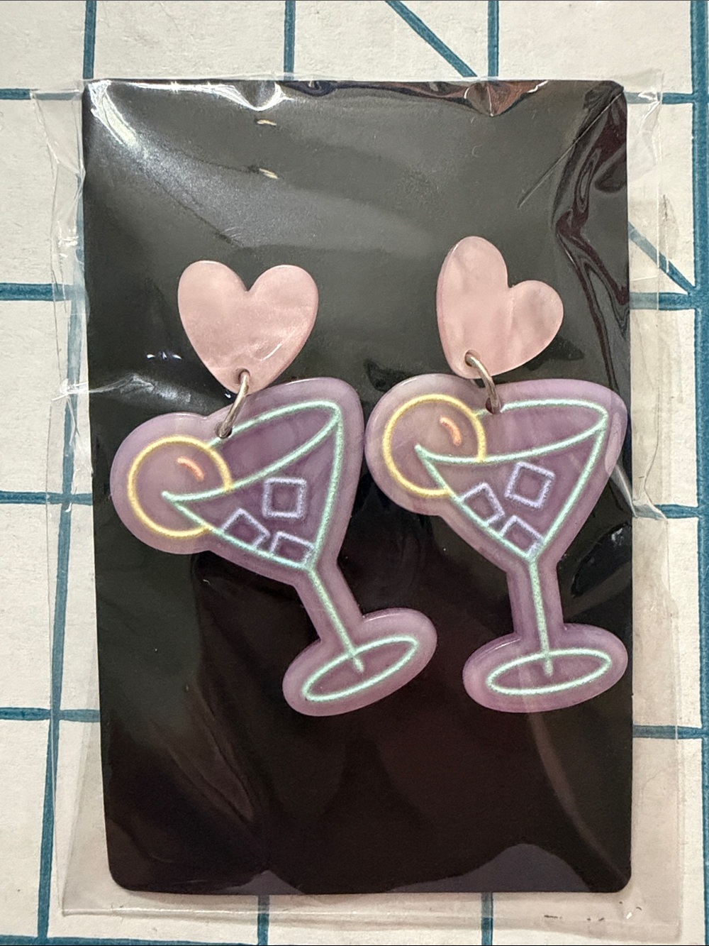 🌸 5/$20 DEAL! Pink Heart & Purple Cocktail Dangle Earrings
